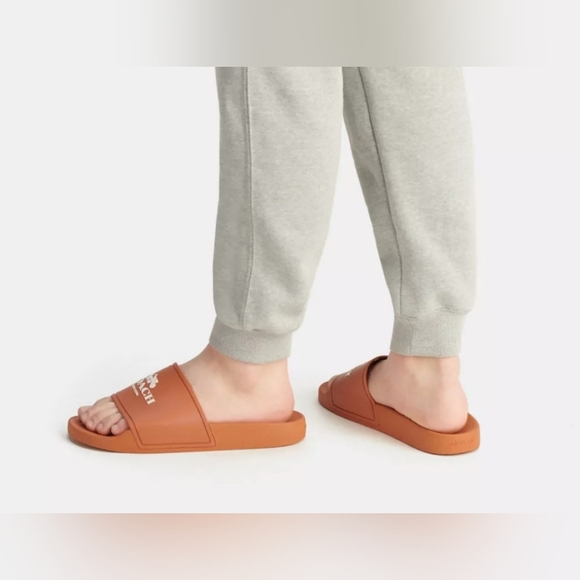 Coach Slide with Coach Slides *NWT* - Picture 2 of 12